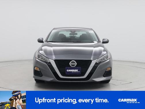 2022 Nissan Altima SV