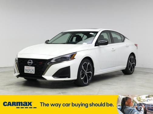 2023 Nissan Altima SR