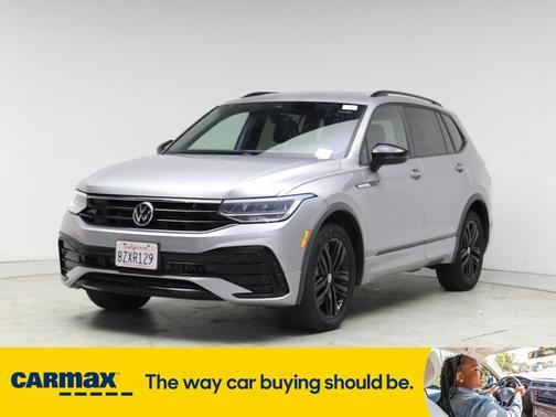 2022 Volkswagen Tiguan SE R-Line Black