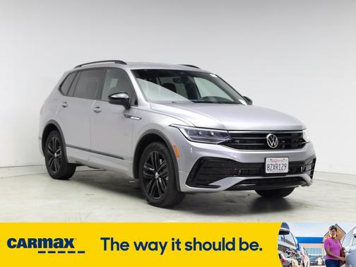 2022 Volkswagen Tiguan SE R-Line Black
