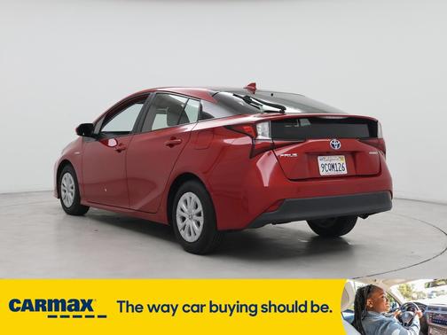 2019 Toyota Prius LE