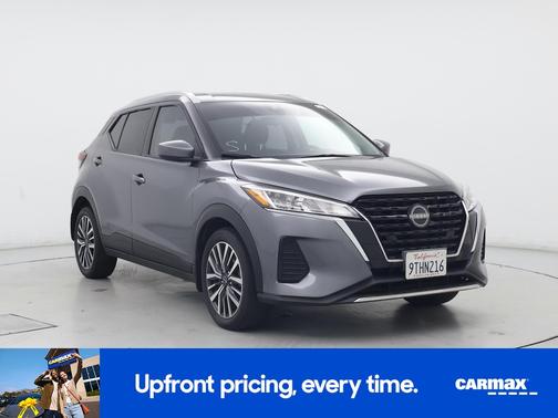 Gray 2022 Nissan Kicks SV