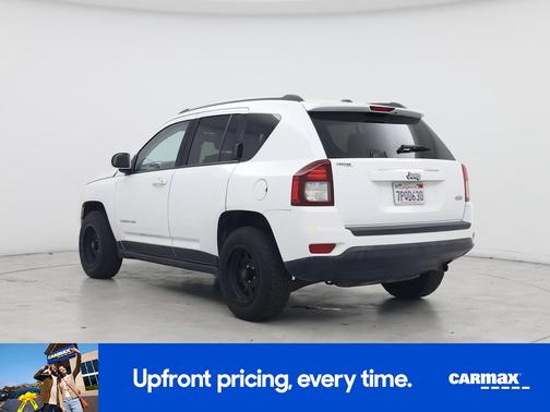White 2016 Jeep Compass Latitude