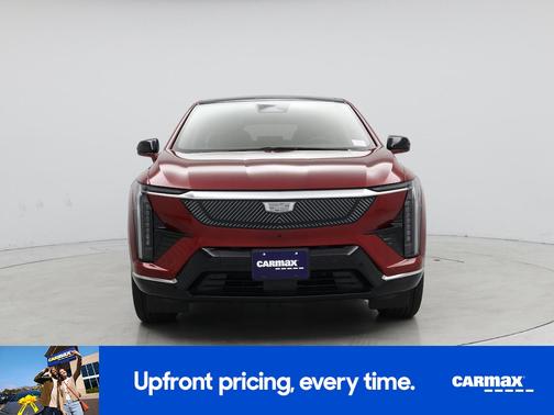 2025 Cadillac OPTIQ Luxury 1