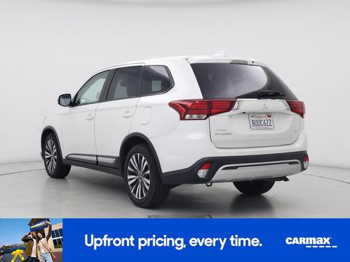 2020 Mitsubishi Outlander SE