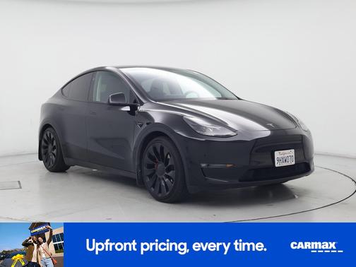 Black 2023 Tesla Model Y Performance