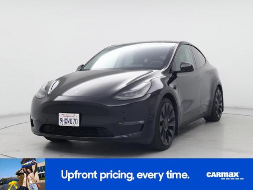 Black 2023 Tesla Model Y Performance