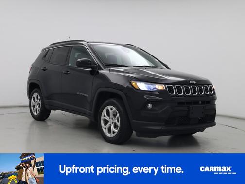 Black 2024 Jeep Compass Latitude