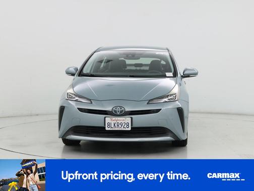 2019 Toyota Prius XLE