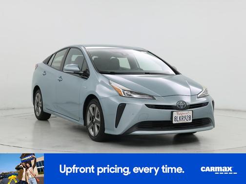 2019 Toyota Prius XLE