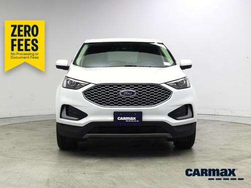 White 2024 Ford Edge SEL