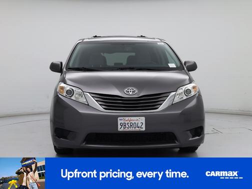 2017 Toyota Sienna LE