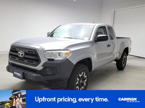 2017 Toyota Tacoma SR