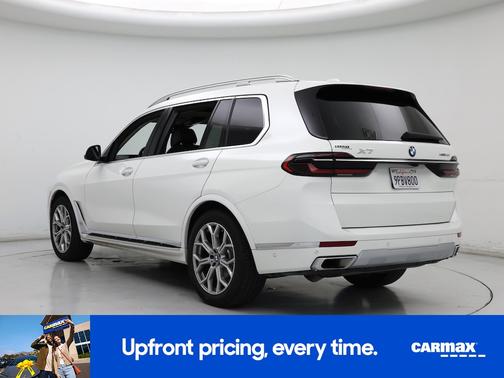 White 2025 BMW X7 xDrive40i