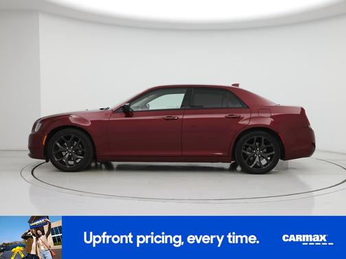 2022 Chrysler 300 Touring