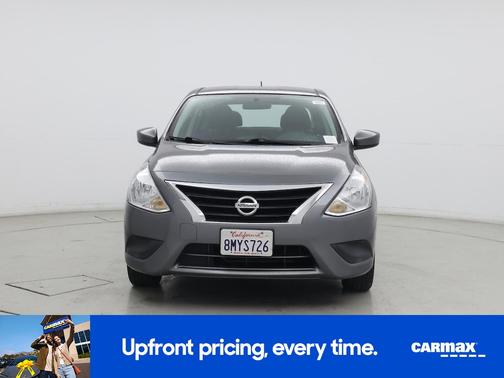 2016 Nissan Versa SV