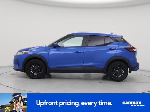 2022 Nissan Kicks SV