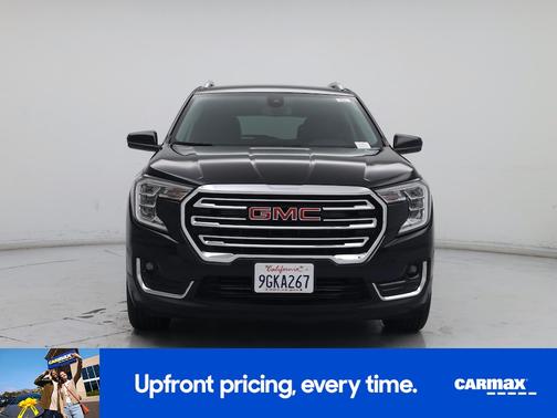 Black 2023 GMC Terrain SLT