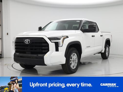 White 2022 Toyota Tundra SR5