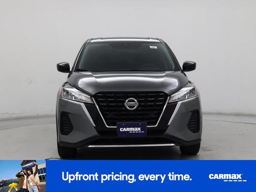 Gray 2021 Nissan Kicks S