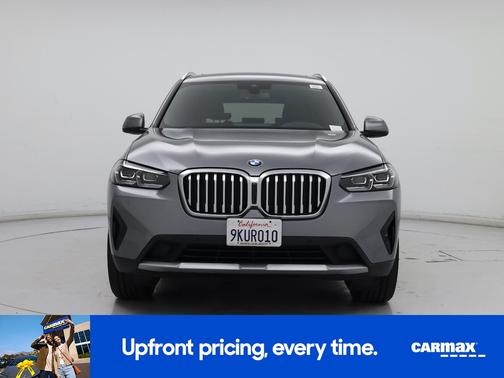 Gray 2024 BMW X3 XDrive30i