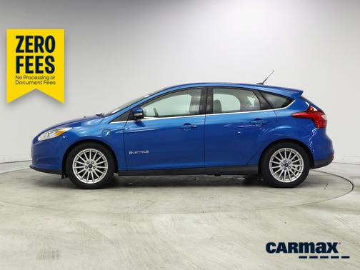 Blue 2014 Ford Focus Electric