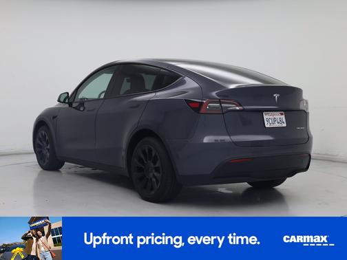 Gray 2022 Tesla Model Y Long Range