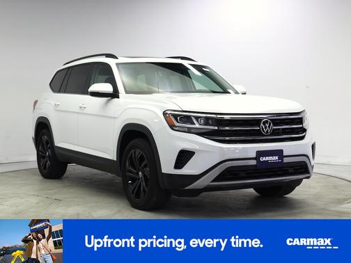 White 2023 Volkswagen Atlas SE w/Tech