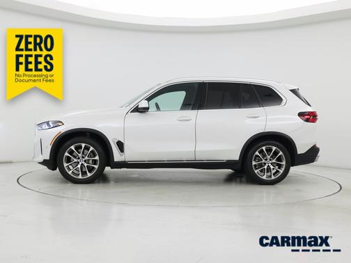 White 2025 BMW X5 sDrive40i