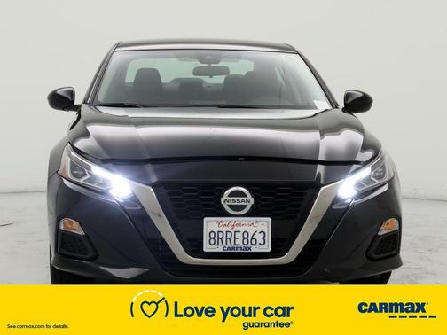 Photo 5 of 24 of 2020 Nissan Altima 2.5 SR