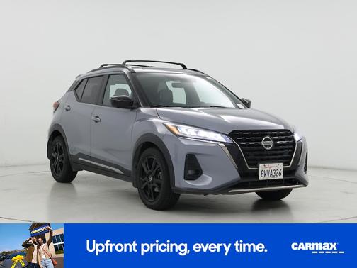 2021 Nissan Kicks SR