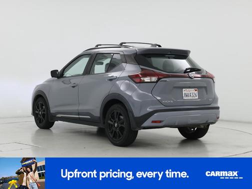 2021 Nissan Kicks SR