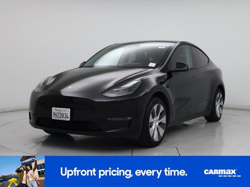 Black 2023 Tesla Model Y Long Range