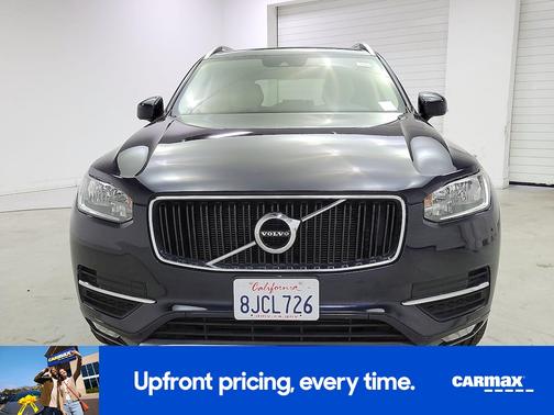 2016 Volvo XC90 T5 Momentum