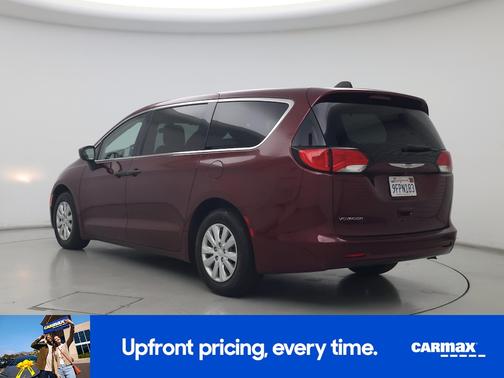 2021 Chrysler Voyager L