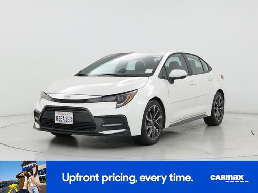 White 2020 Toyota Corolla SE