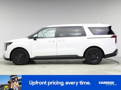 2025 Kia Carnival LXS
