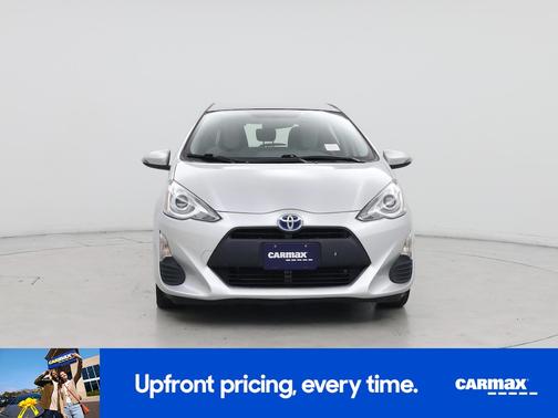 2016 Toyota Prius c One