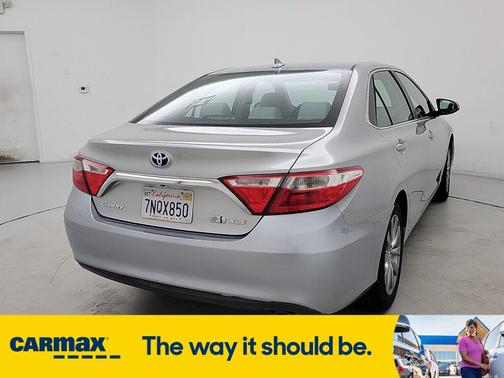 2016 Toyota Camry Hybrid XLE