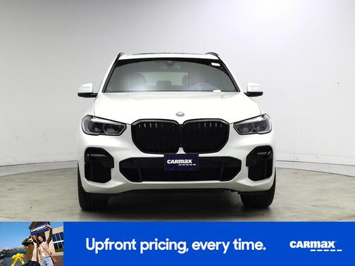 White 2022 BMW X5 PHEV XDrive45e