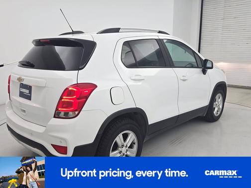 White 2021 Chevrolet Trax LT