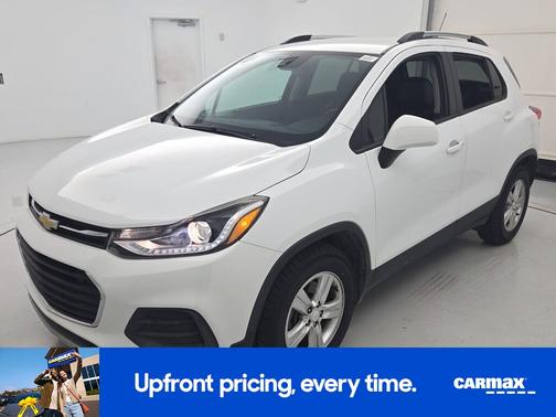 White 2021 Chevrolet Trax LT