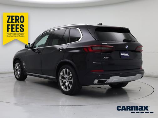 Black 2022 BMW X5 sDrive40i