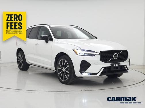 White 2023 Volvo XC60 B5 Plus Dark Theme