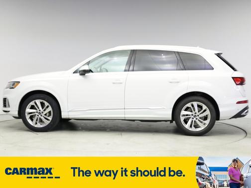 2023 Audi Q7 Premium Plus