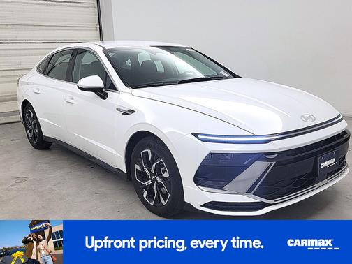 Pearl 2025 Hyundai SONATA SEL