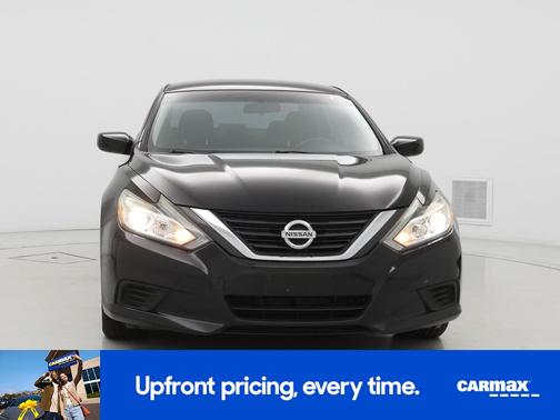 Black 2016 Nissan Altima S