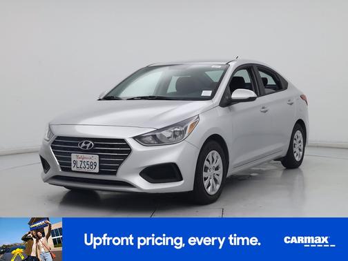 Gray 2021 Hyundai Accent SE