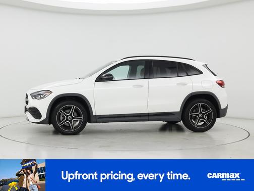 White 2022 Mercedes-Benz GLA 250