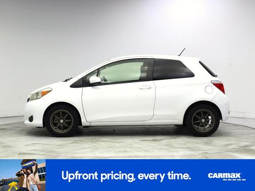 White 2014 Toyota Yaris L